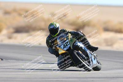 media/Jan-10-2025-CVMA Friday Practice (Fri) [[489e0da257]]/Group 4 and Trackday/Session 4 (Turn 16)/